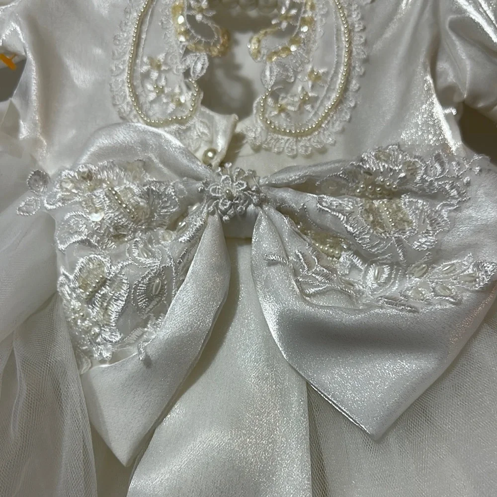 White Theater Costume with Lace and Puffy Sleeves